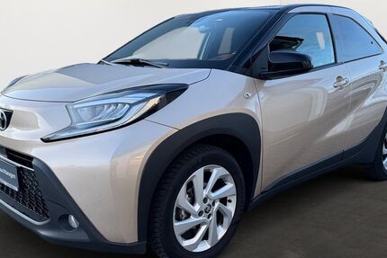 Toyota Aygo (X) 10.846 km 16.860 &euro; Friedrichshafen 88046