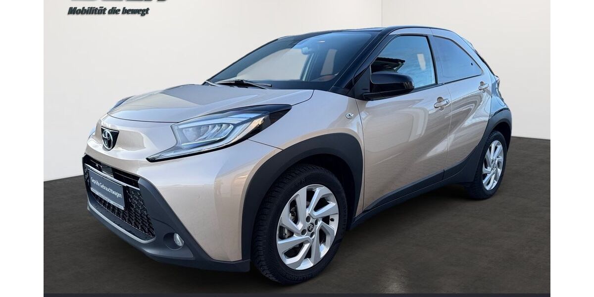 Toyota Aygo (X) 10.846 km 16.860 &euro; Friedrichshafen 88046