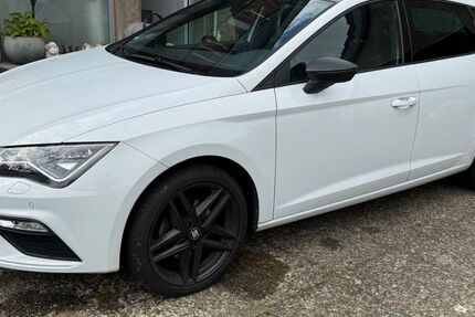 Seat Leon 63.000 km 15.900 € Delmenhorst 27753