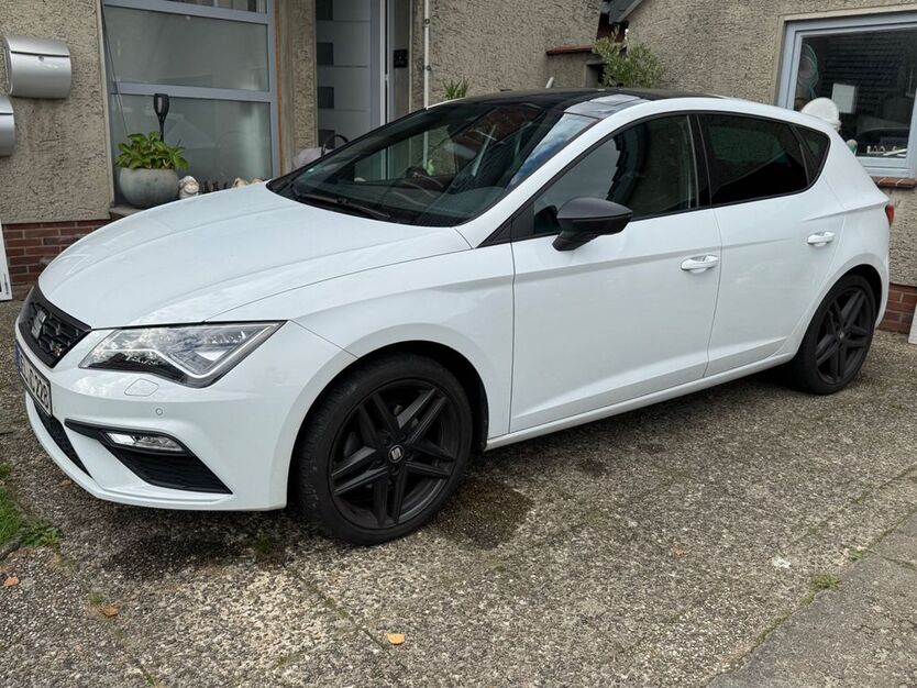 Seat Leon 63.000 km 15.900 € Delmenhorst 27753