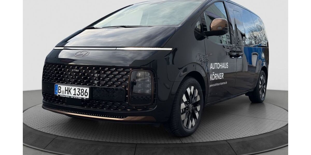 Hyundai STARIA 3.900 km 51.495 &euro; Berlin 12683