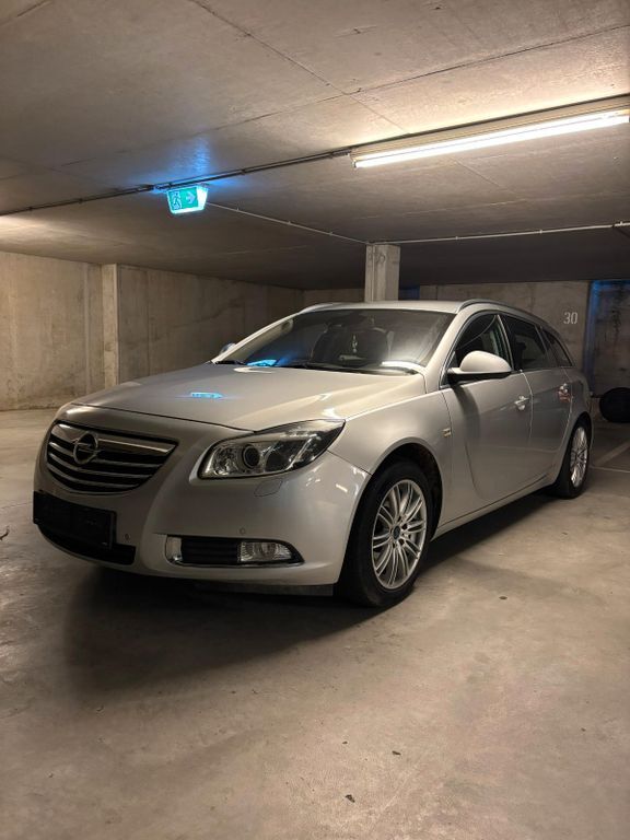 Opel Insignia 213.000 km 3.500 € Neckarsulm 74172