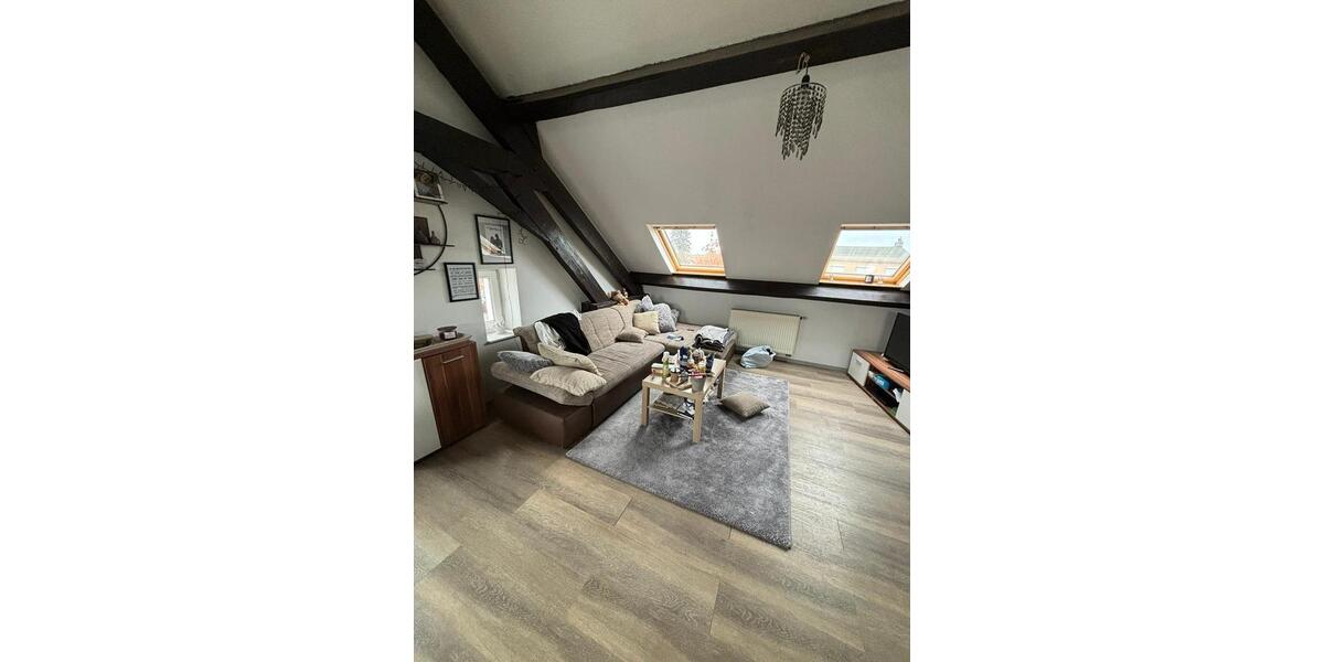 Dachgeschoßwohnung Kreuzau - 3 Zimmer, 81 m&sup2;, 595&euro; | Angebot:26395399