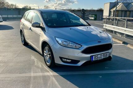 Ford Focus 194.400 km 6.300 &euro; Braunschweig 38110