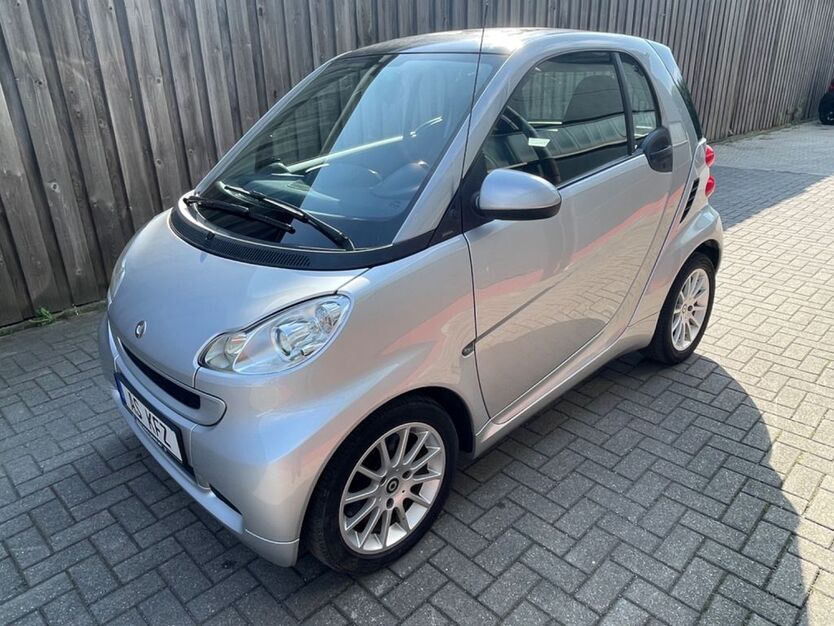 Smart ForTwo 141.000 km 4.990 € Castrop-Rauxel 44579