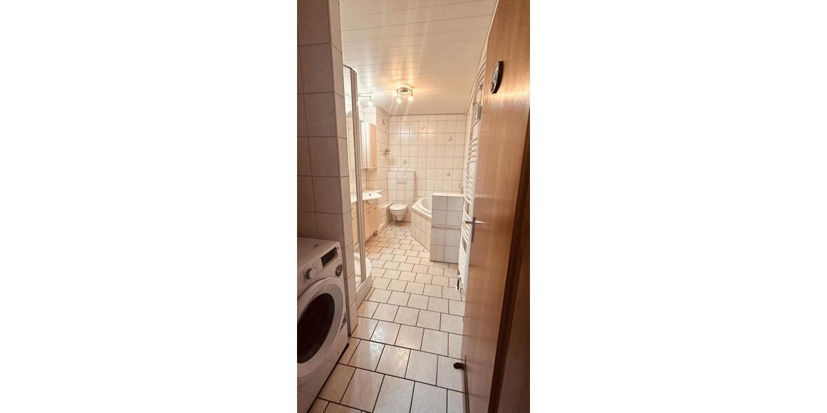 Etagenwohnung Frankenthal (Pfalz) - 2 Zimmer, 81 m&sup2;, 210.000&euro; | Angebot:26844560