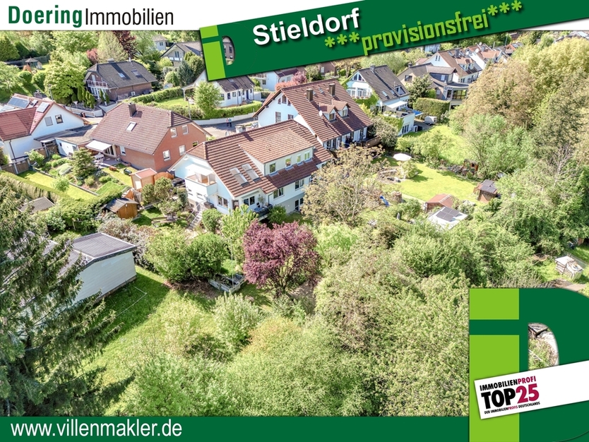 Gemütliche Dachgeschosswohnung 126 m² Wohnfläche + 20 m² Zusatzfläche + XXL Garten *provisionsfrei für Käufer* 5 zimmer