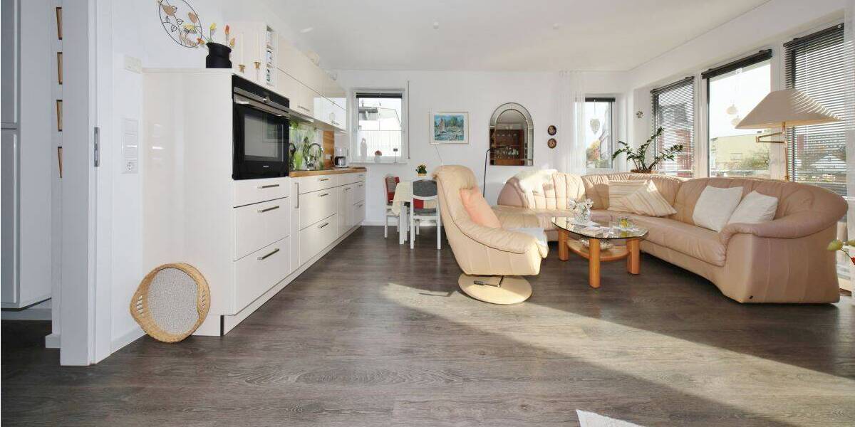 Etagenwohnung Wilhelmshaven Heppens - 3 Zimmer, 76 m&sup2;, 252.000&euro; | Angebot:26825645