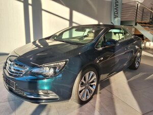 Opel Cascada Ultimate ecoFlex 86.890 km 18.880 &euro; Miesbach 83714