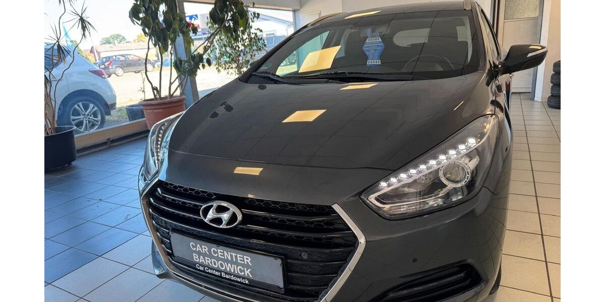 Hyundai i40 198.000 km 6.980 &euro; Bardowick 21357