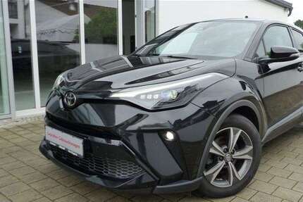 Toyota C-HR 99.950 km 23.500 &euro; Bad Gögging 93333