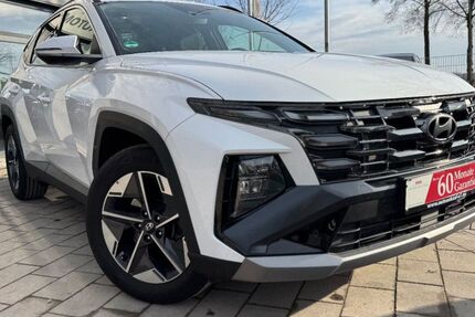 Hyundai TUCSON 21.378 km 27.999 &euro; Isernhagen OT Altwarmbüchen bei Hannover A2/A7 30916