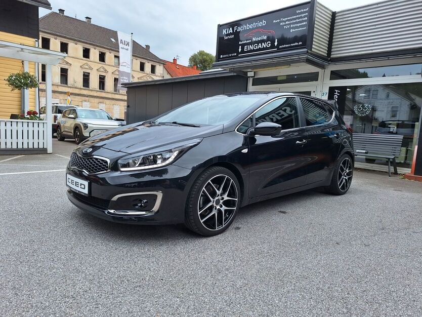 Kia ceed / Ceed 74.890 km 13.890 € Halver 58553