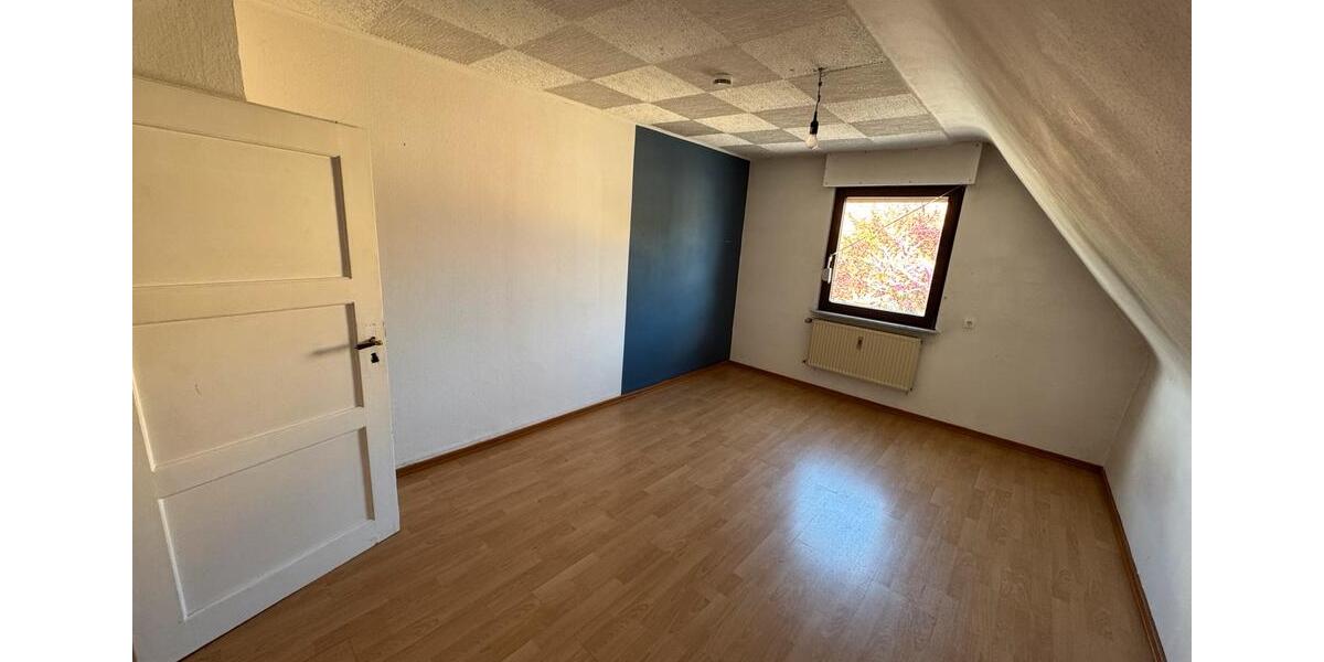 Einfamilienhaus Rheinstetten - 11 Zimmer, 226 m&sup2;, 445.000&euro; | Angebot:27121590