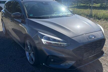 Ford Focus 87.950 km 16.899 € Delitzsch 04509