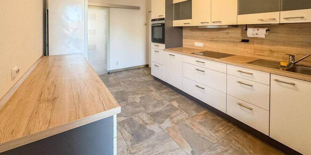 Etagenwohnung Fürth Innenstadt - 4 Zimmer, 120 m&sup2;, 349.900&euro; | Angebot:26435049