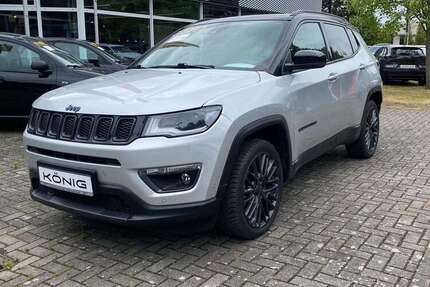 Jeep Compass 31.747 km 24.998 &euro; Frankfurt / Oder 15234