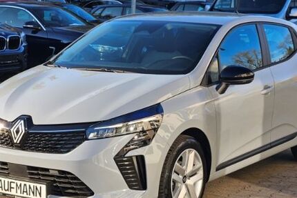 Renault Clio 12.000 km 18.890 &euro; Berlin 12247