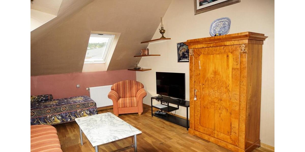 Dachgeschoßwohnung Schwäbisch Gmünd - 2.5 Zimmer, 85 m&sup2;, 850&euro; | Angebot:23423757