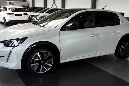 Peugeot 208 76.990 km 16.990 € Monschau (bei Aachen) 52156