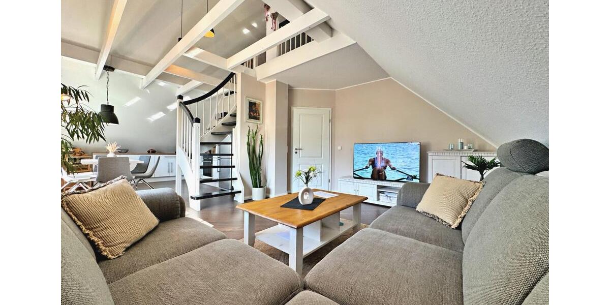 Dachgeschoßwohnung Apen - 4 Zimmer, 78 m&sup2;, 1.200&euro; | Angebot:26392493