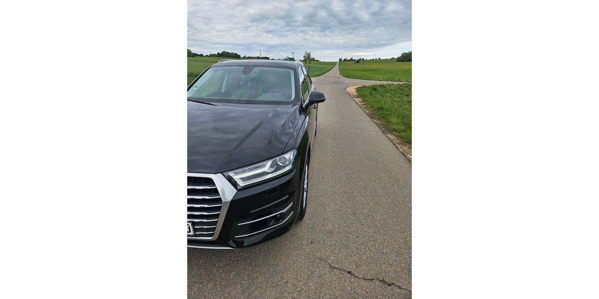 Audi Q7 225.000 km 28.900 &euro; Bad Ditzenbach 73342
