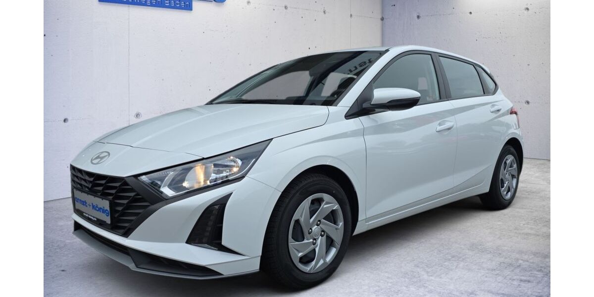 Hyundai i20 13.150 km 16.490 &euro; Singen 78224
