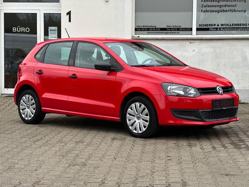 VW Polo 181.000 km 2.950 € Bandenitz 19230