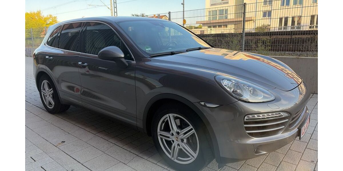 Porsche Cayenne 203.000 km 18.650 &euro; Ditzingen 71254