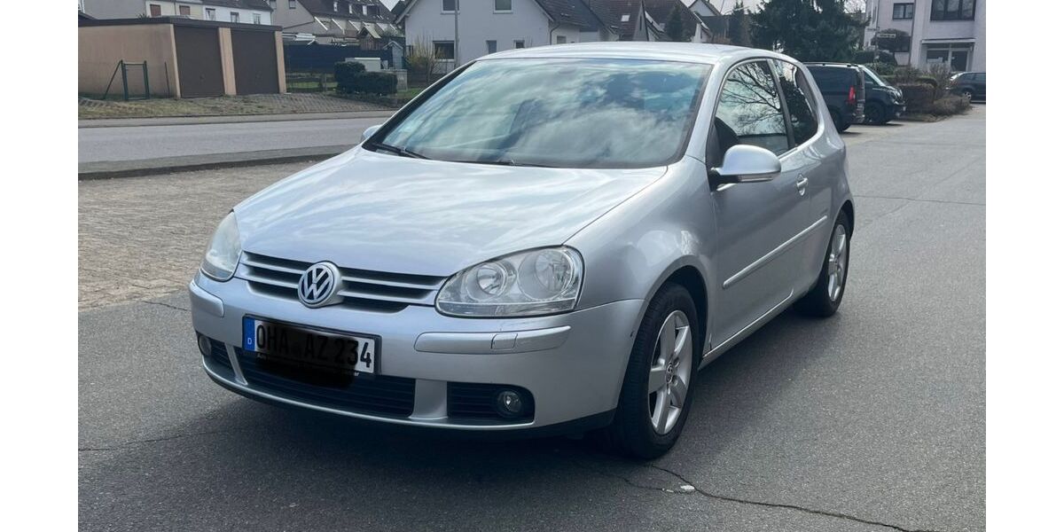 VW Golf 192.000 km 5.499 &euro; Herzberg am Harz 37412