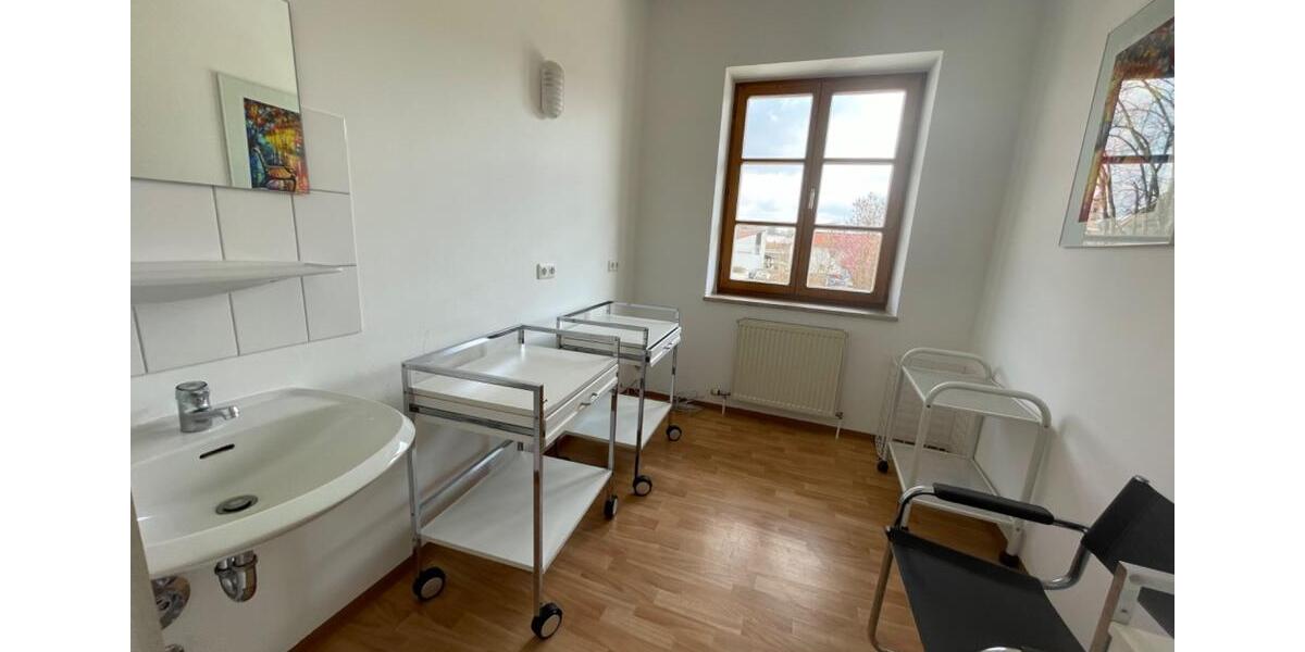 Gewerbeobjekt Bad Birnbach Asenham - 1.350&euro; | Angebot:17861786