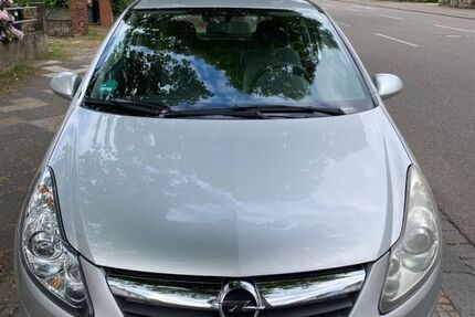 Opel Corsa 195.972 km 2.100 &euro; Saarbrücken 66123