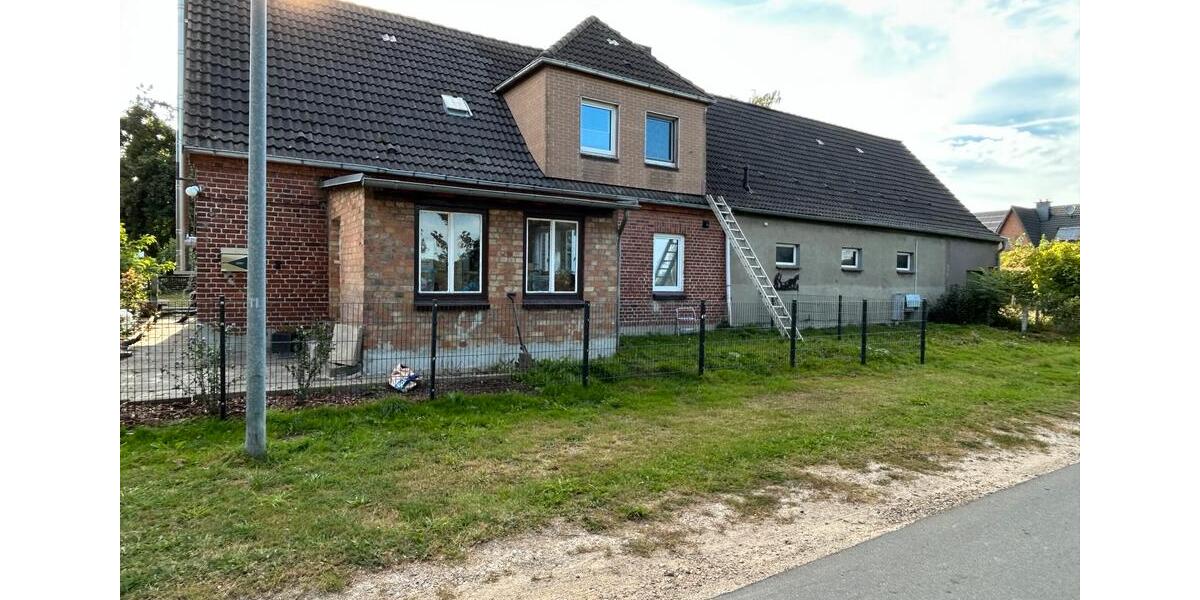 Einfamilienhaus Dassow - 6 Zimmer, 124 m&sup2;, 185.000&euro; | Angebot:26802896