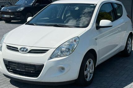 Hyundai i20 138.412 km 3.650 &euro; Dortmund 44149