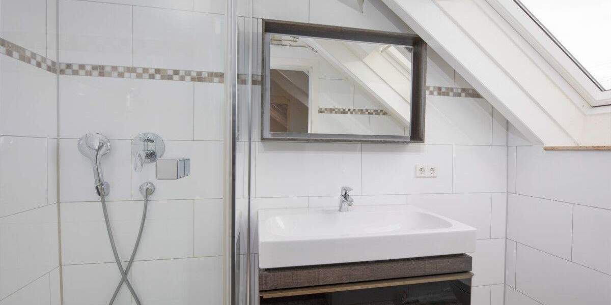 Einfamilienhaus Birkenfeld - 6 Zimmer, 218 m&sup2;, 690.000&euro; | Angebot:24860354