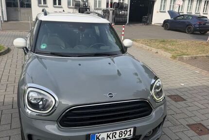 Mini Countryman D (Cooper) 104.000 km 16.500 &euro; Köln 50829