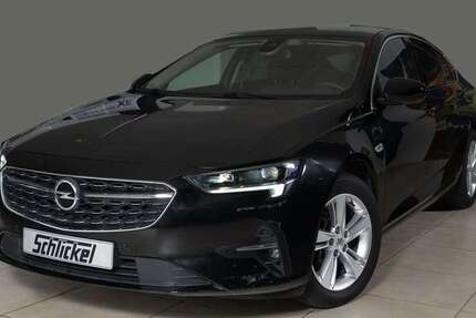 Opel Insignia 82.334 km 17.650 € Oldenburg 26125