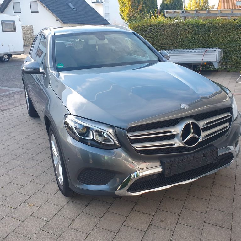GLC 220