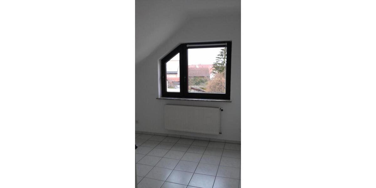 Dachgeschoßwohnung Pfungstadt - 3 Zimmer, 91 m&sup2;, 1.100&euro; | Angebot:25648794