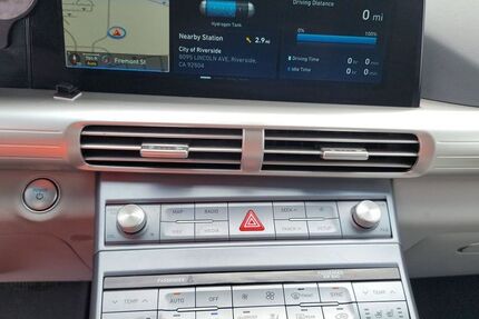 Hyundai NEXO 42.000 km 12.900 &euro; Dusseldorf 40591