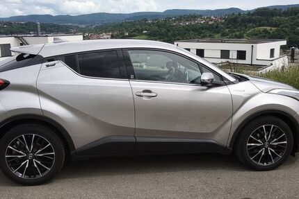 Toyota C-HR 96.603 km 16.900 &euro; Schwäbisch Gmünd 73527