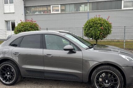 Porsche Macan 159.000 km 28.900 € Kippenheim 77971