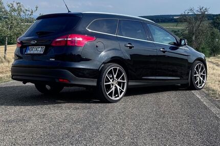 Ford Focus 181.256 km 5.499 &euro; Horb am neckar 72160