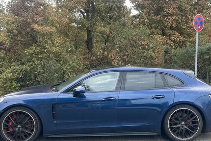 Porsche Panamera 99.900 km 77.999 &euro; Mutterstadt 67112