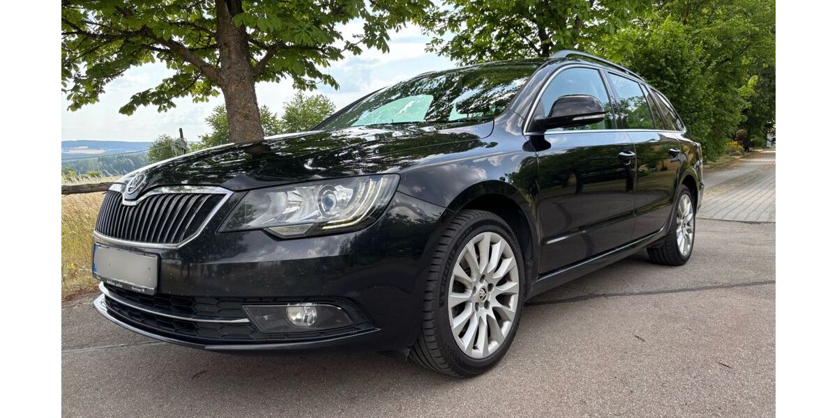 Skoda Superb 241.000 km 6.300 &euro; Neunburg vorm Wald 92431