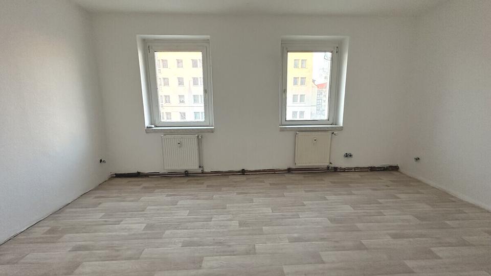 Etagenwohnung Dessau-Roßlau Dessau - 5 Zimmer, 110 m&sup2;, 820&euro; | Angebot:24876320