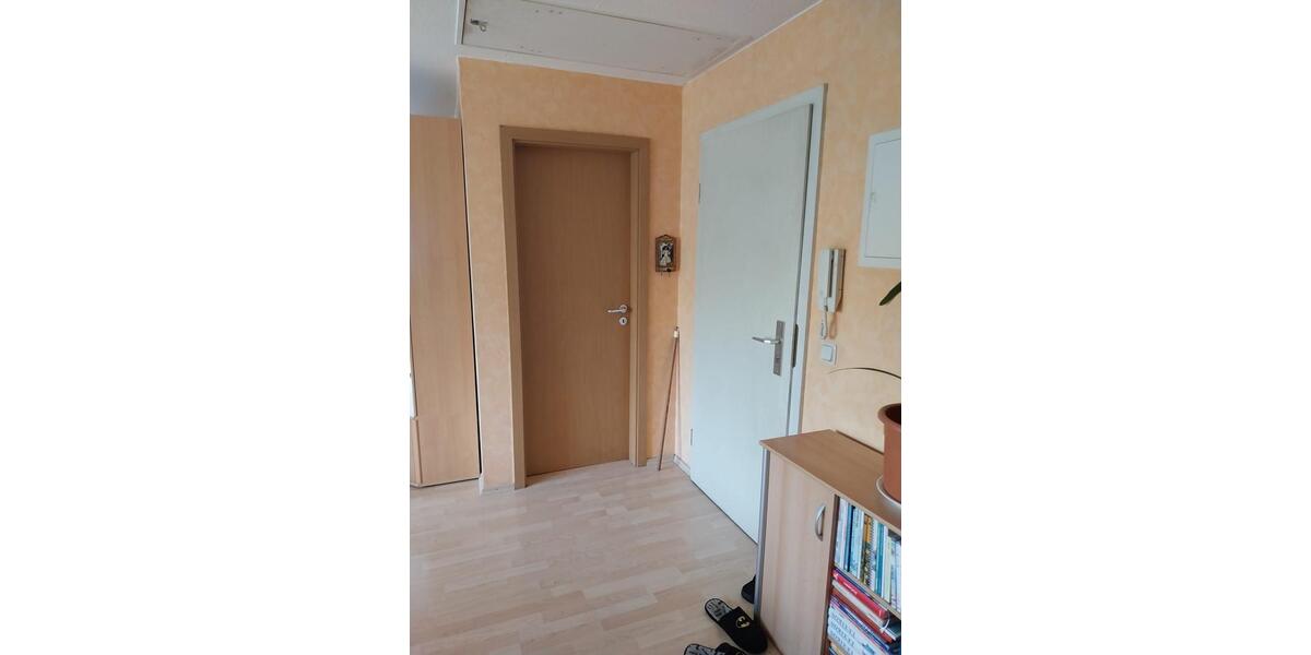 Dachgeschoßwohnung Helmstedt - 3 Zimmer, 67 m&sup2;, 90.000&euro; | Angebot:26658842