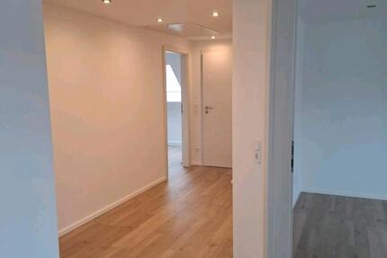 3 ZKB Dachgeschosswohnung zimmer
