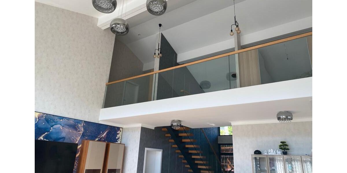 Einfamilienhaus Nümbrecht - 6 Zimmer, 380 m&sup2;, 750.000&euro; | Angebot:26891234