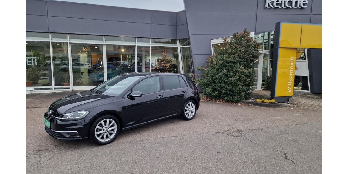 VW Golf 43.999 km 20.990 &euro; Großbottwar 71723